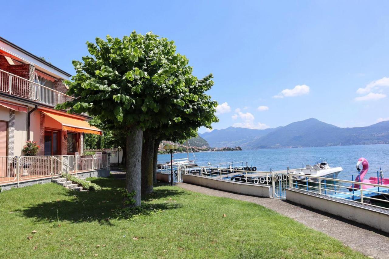 La Finestra "Sul Lago" Predore Exteriör bild