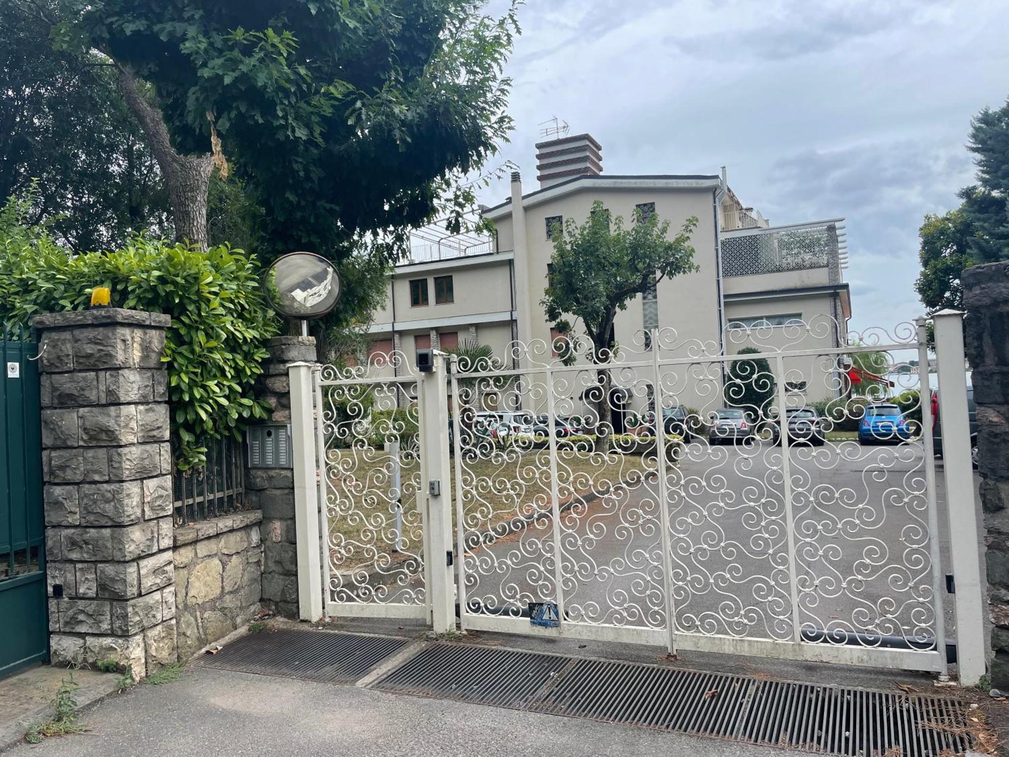 La Finestra "Sul Lago" Predore Exteriör bild